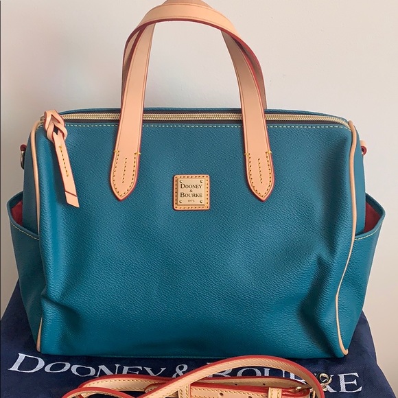 Dooney & Bourke Handbags - Dooney & Bourke Handbag